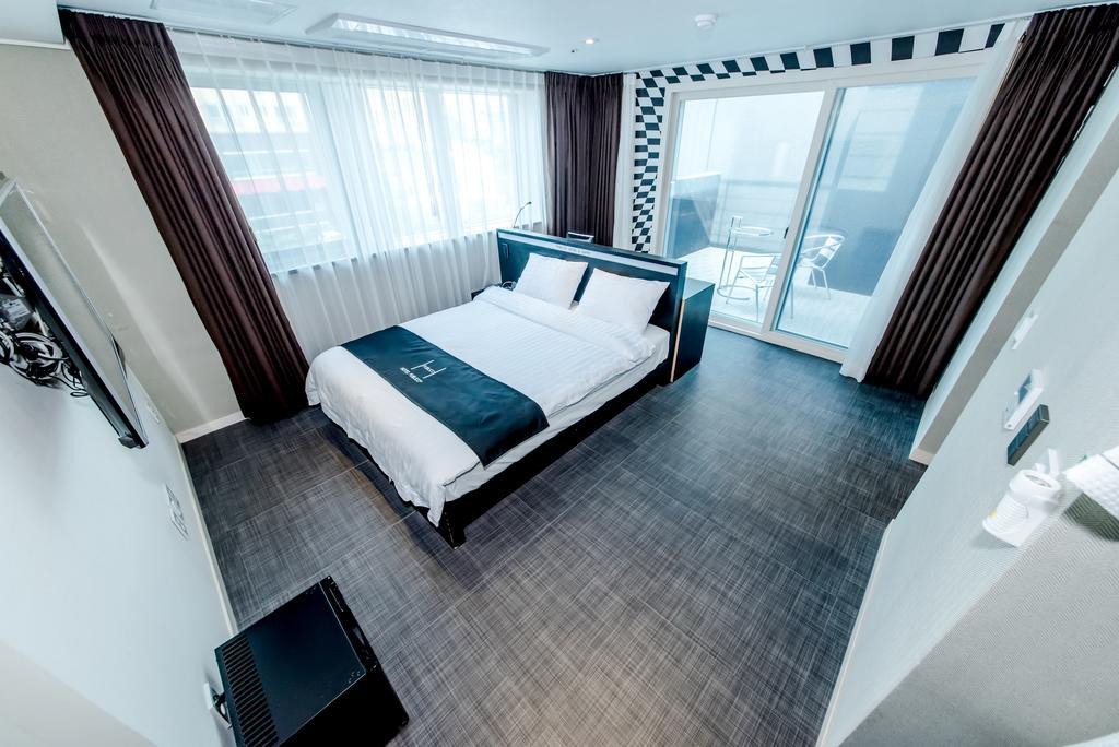 Publico Hotel Σεογκουίπο Εξωτερικό φωτογραφία